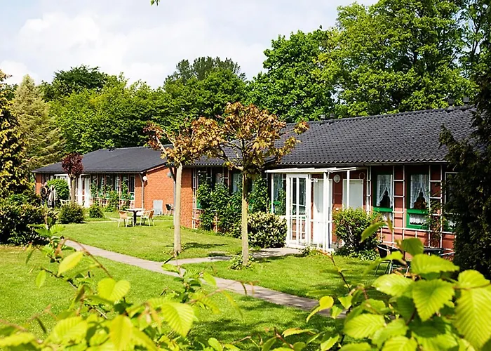 Ferienstaette Und Seminarhaus Theodor-schwartz Travemuende Kır Evi Lübeck