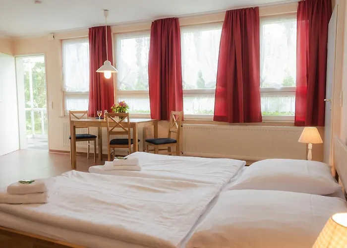 Ferienstaette Und Seminarhaus Theodor-schwartz Travemuende Kır Evi Lübeck